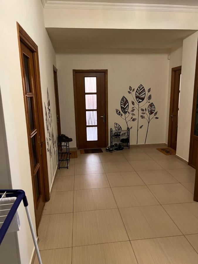 Arevahostel&Apartment Yerevan Ngoại thất bức ảnh