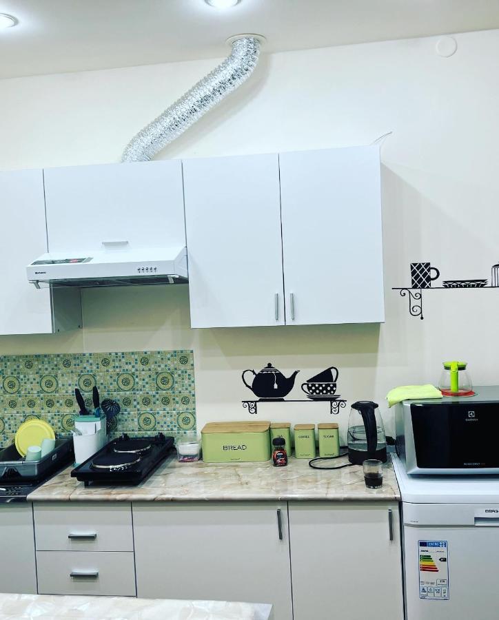 Arevahostel&Apartment Yerevan Ngoại thất bức ảnh